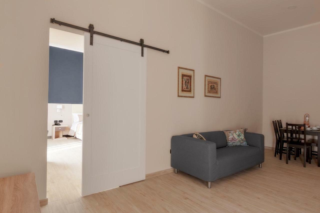 B&B Mariella'S House Santa Maria Capua Vetere Εξωτερικό φωτογραφία