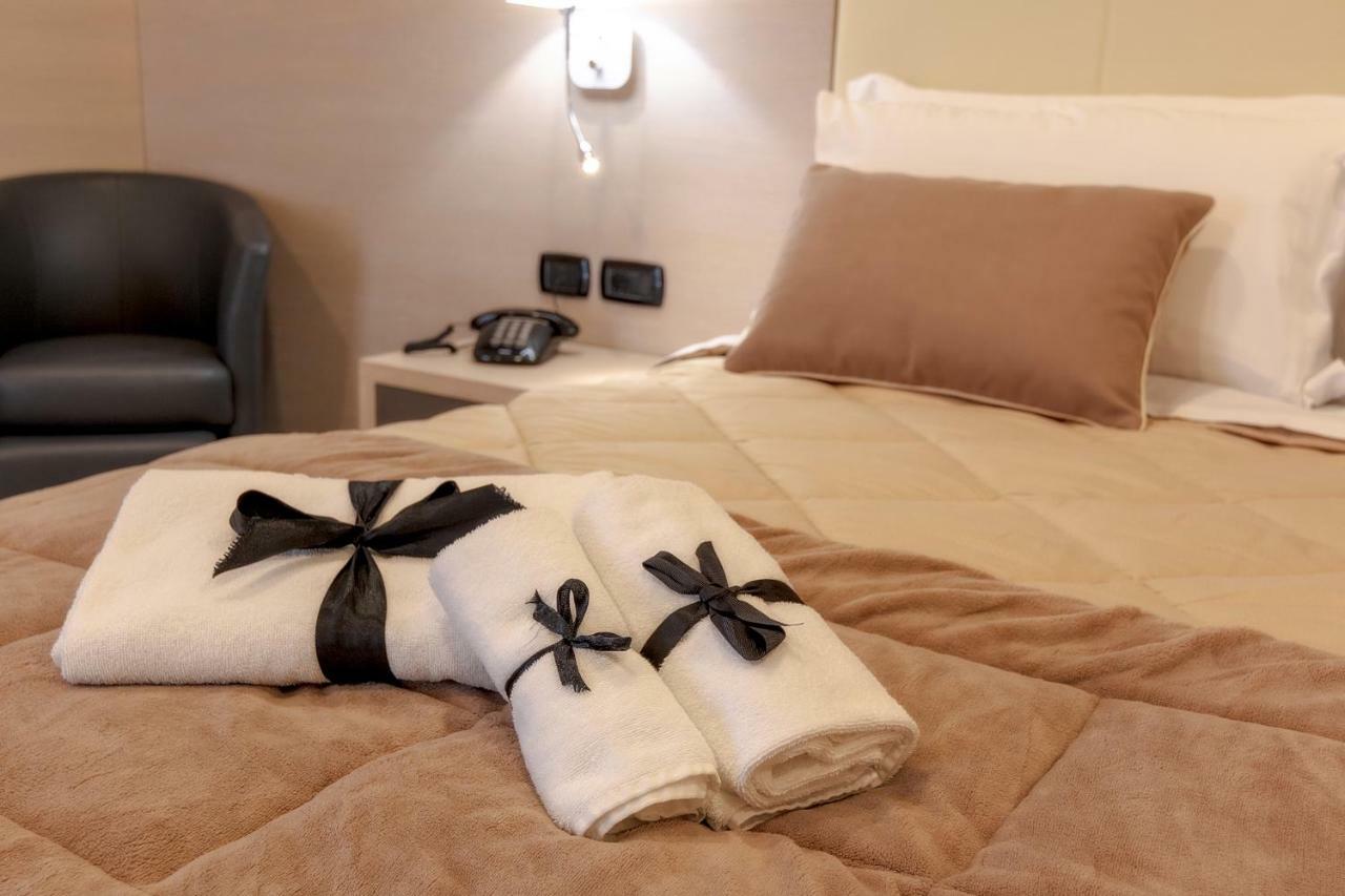 B&B Mariella'S House Santa Maria Capua Vetere Εξωτερικό φωτογραφία