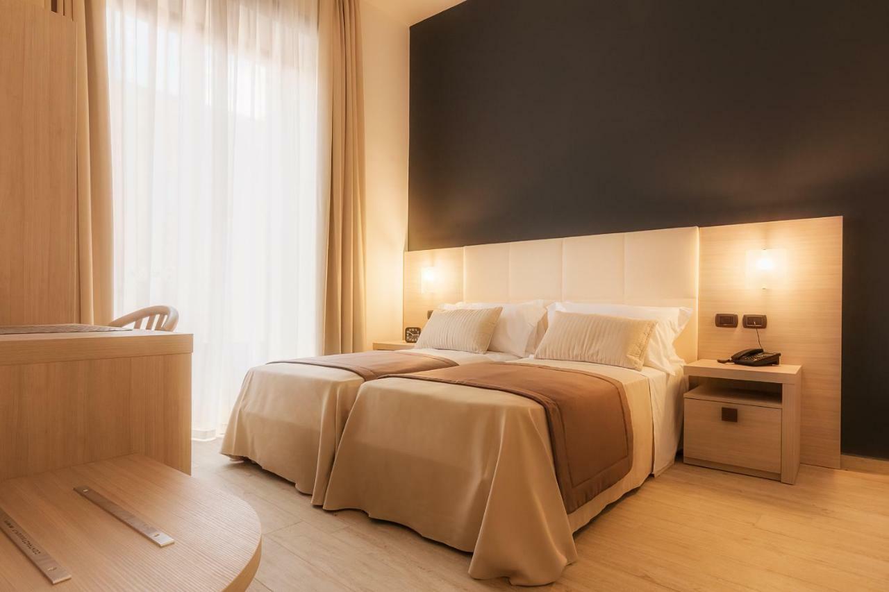 B&B Mariella'S House Santa Maria Capua Vetere Εξωτερικό φωτογραφία