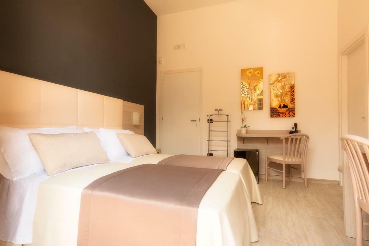 B&B Mariella'S House Santa Maria Capua Vetere Εξωτερικό φωτογραφία