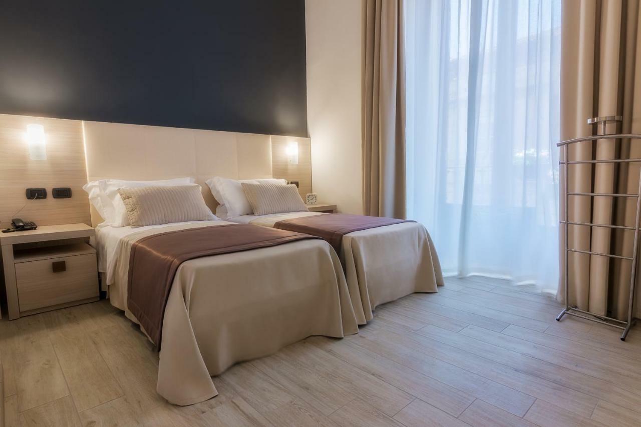 B&B Mariella'S House Santa Maria Capua Vetere Εξωτερικό φωτογραφία